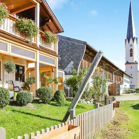 Parzinger Apartment *